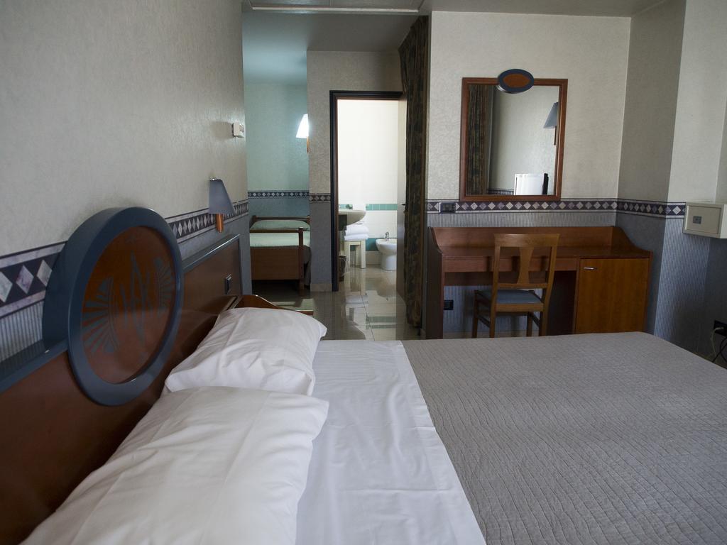 Hotel Kroma Ragusa Exteriör bild
